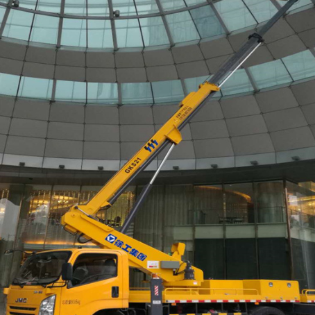 马边附近高空作业车租赁｜安全设备租赁｜高空安装|工程定制化方案｜亿立达设备租赁